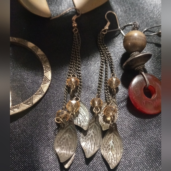 Chevron Cuff & 3 pairs of earrings Distressed gold ,brass tone. Boho - Picture 3 of 7